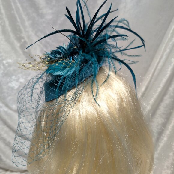 Charming Teal and Gold Pillbox Style Fascinator - Picture 4 of 5